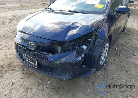 2020 Toyota Corolla Le z USA, uszkodzony, nr VIN 5YFEPRAE6LP087185